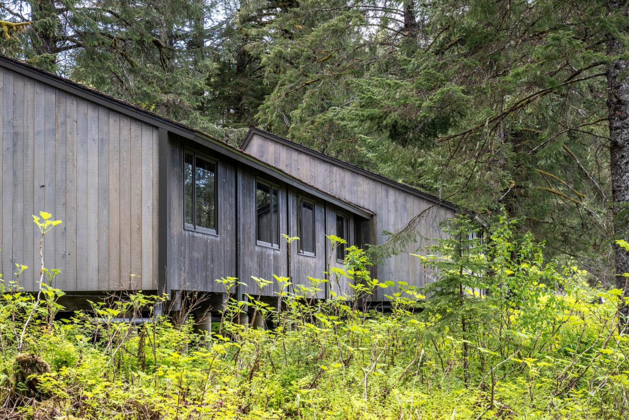 Glacier Bay Lodge Gustavus Exterior photo